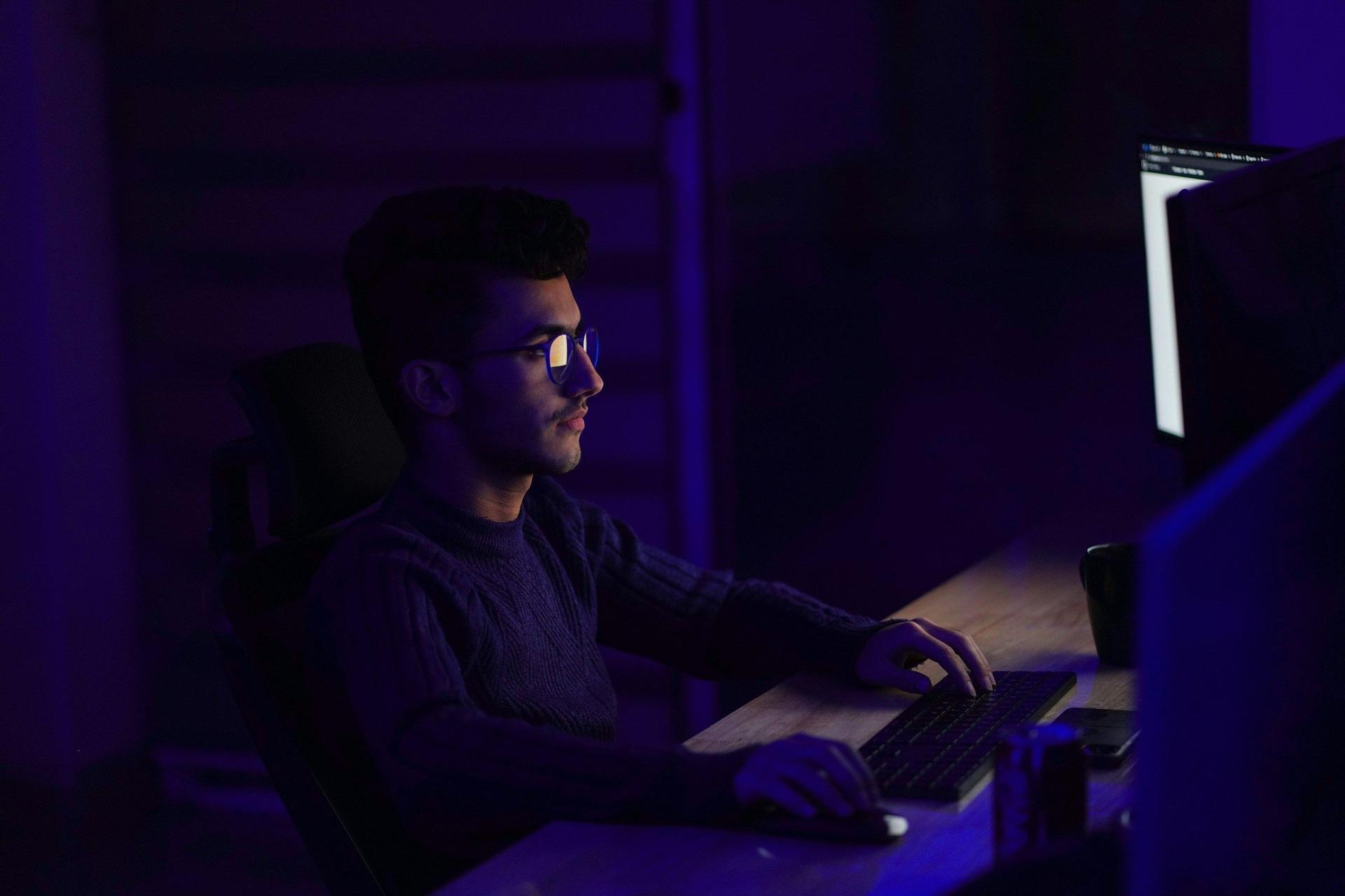 man coding at home - Machine Learning Deployment