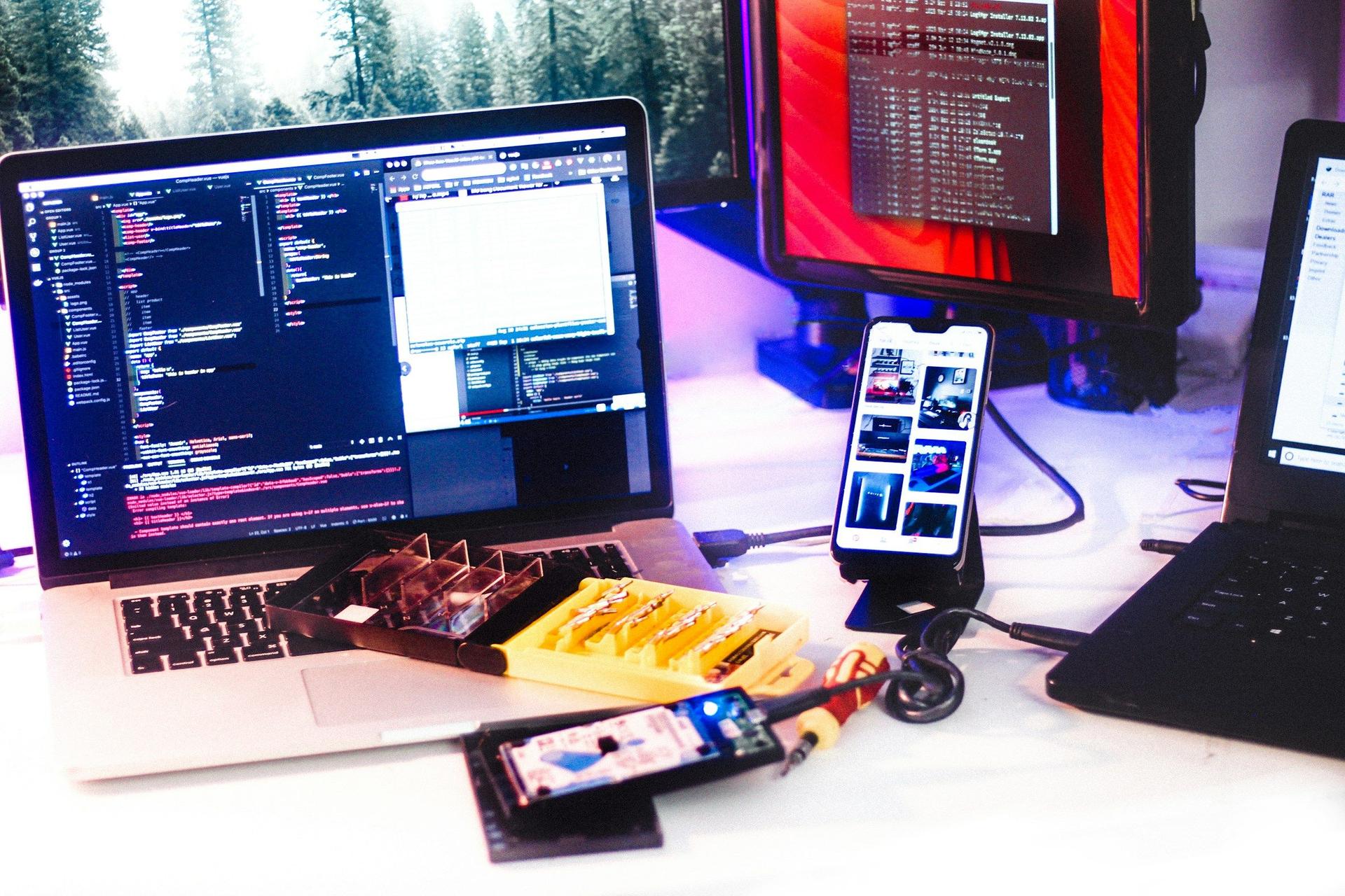 17 Best APIs for Machine Learning to Supercharge Your AI Projects