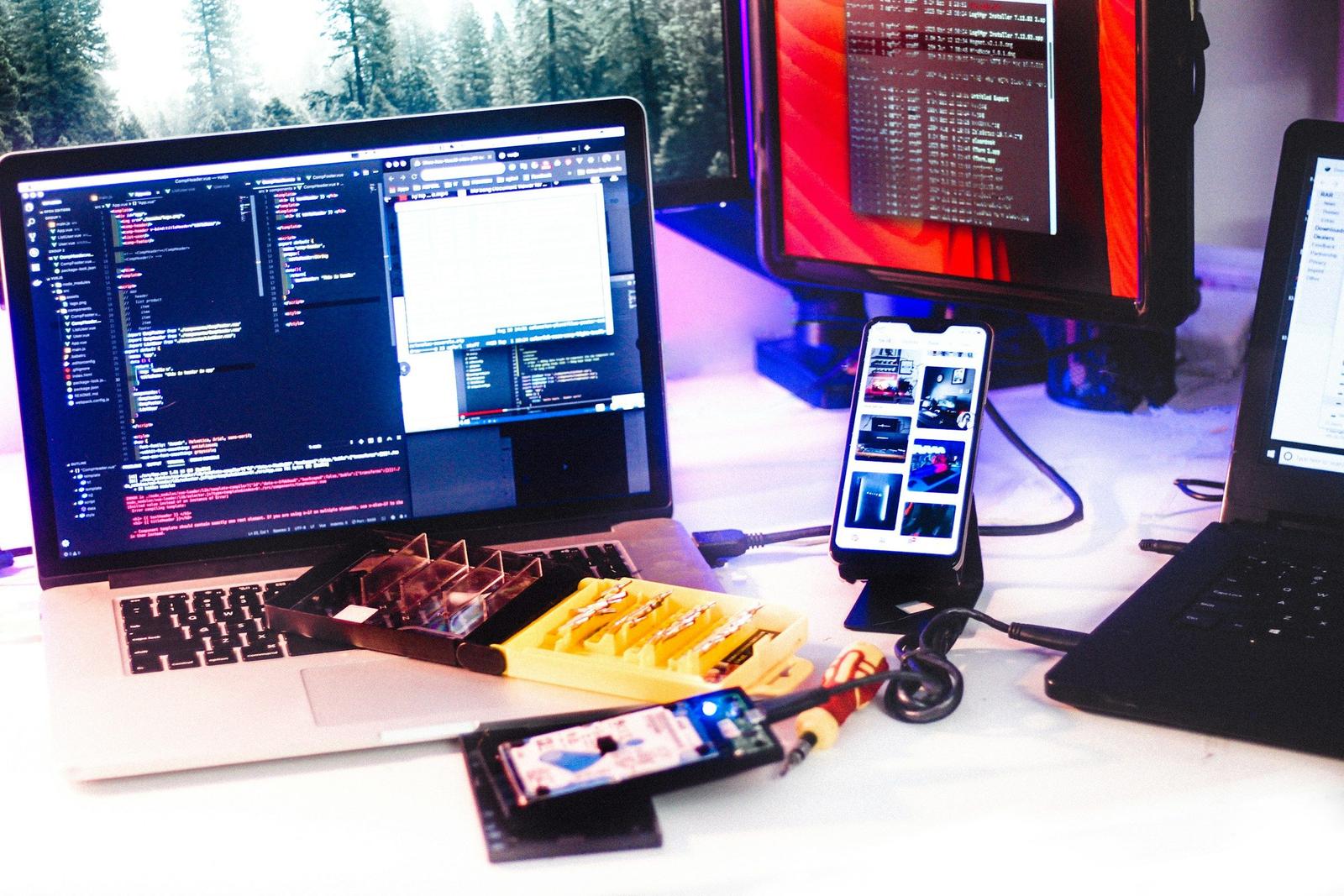 17 Best APIs for Machine Learning to Supercharge Your AI Projects